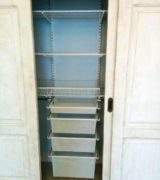 Встроенный шкаф-купе в детской комнате - наполнение